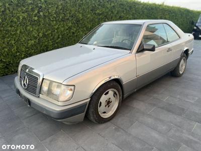 Mercedes-Benz W124 (1984-1993)