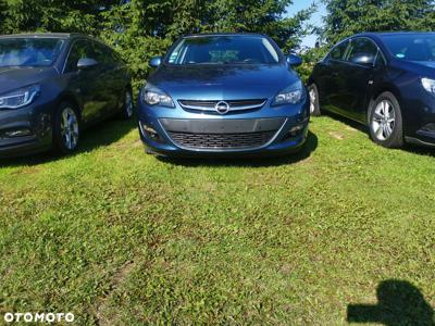 Opel Astra 1.4 Turbo Cosmo