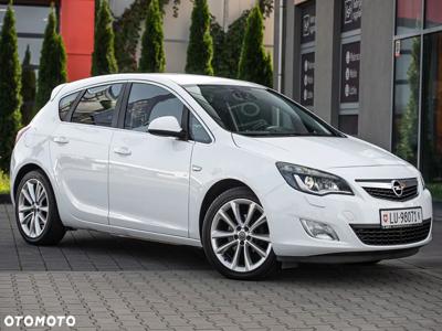 Opel Astra 1.4 Turbo Cosmo