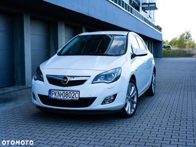 Opel Astra 1.4 Turbo Cosmo