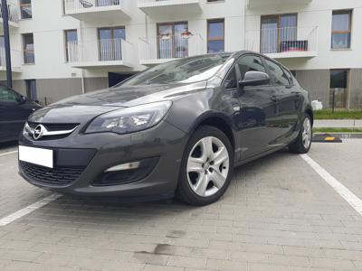 Opel Astra 2013 1,6 Benzyna Bezwypadkowa