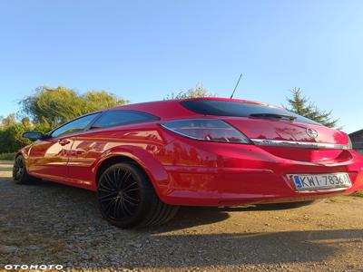 Opel Astra GTC 1.7 CDTI DPF Edition