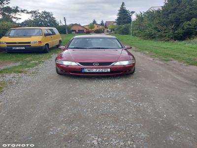 Opel Vectra 2.0 CDX