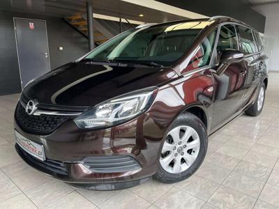 Opel Zafira C Tourer Facelifting 1.4 Turbo 140KM 2017