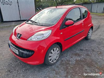 Peugeot 107 Hatchback Przegląd Na rok