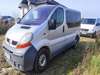 Renault Trafic 1.9 dCi / 9 osobowy /