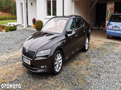 Skoda Superb 2.0 TDI Style DSG