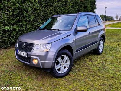 Suzuki Grand Vitara 2.0 De luxe