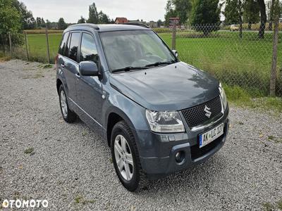 Suzuki Grand Vitara 2.0 De Luxe