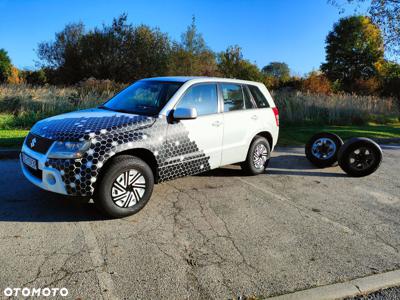 Suzuki Grand Vitara 2.7 V6