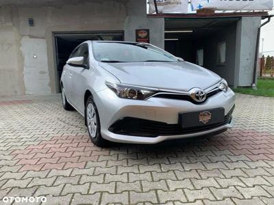 Toyota Auris 1.33 VVT-i Active