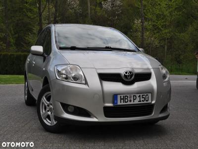 Toyota Auris 1.33 VVT-i Terra