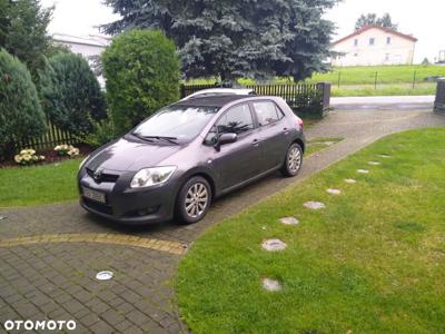 Toyota Auris 2.0 D-4D Sol