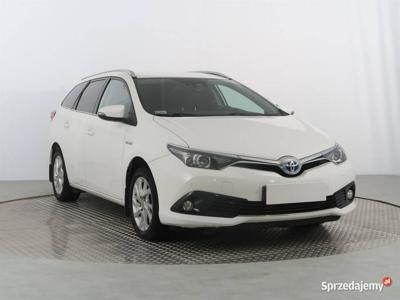 Toyota Auris Hybrid