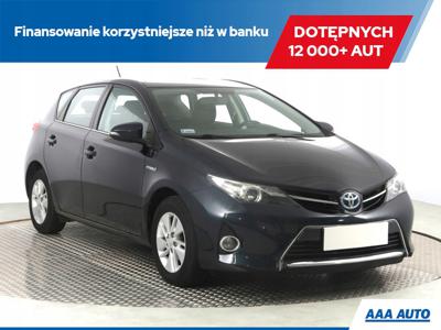 Toyota Auris II Hatchback 5d 1.8 HSD 136KM 2013