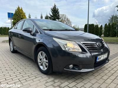 Toyota Avensis 1.8 Luna MS