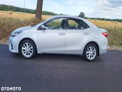 Toyota Corolla 1.6 Premium +