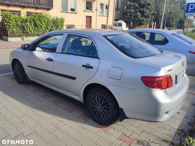 Toyota Corolla 1.6 VVT-i Terra Start