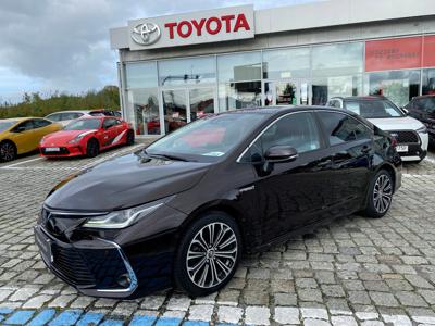 Toyota Corolla XII Sedan 1.8 Hybrid 122KM 2019