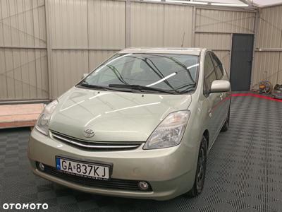 Toyota Prius (Hybrid) Sol