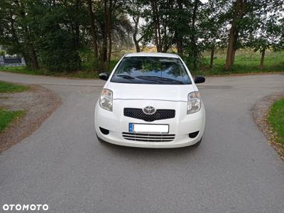 Toyota Yaris 1.0 Terra