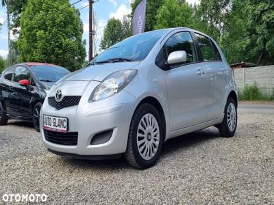 Toyota Yaris 1.0 VVT-i Cool Edition