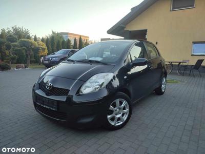 Toyota Yaris 1.33 VVT-i Cool+