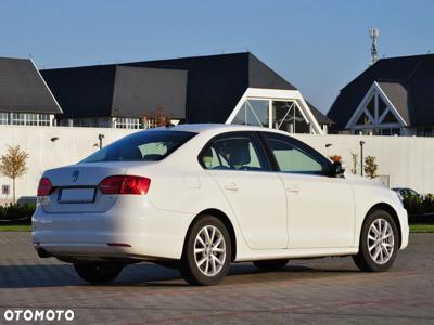 Volkswagen Jetta 1.8T SE