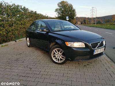 Volvo S40