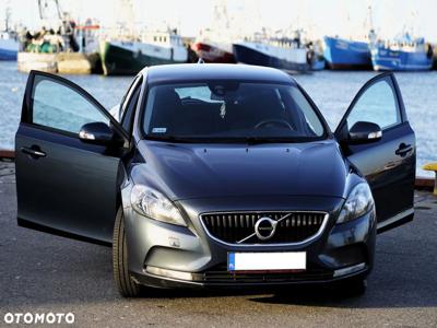 Volvo V40 D2