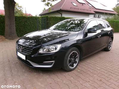 Volvo V60 D2