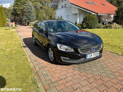 Volvo V60 D2 Drive-E Momentum