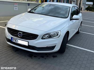 Volvo V60 D3 Drive-E Dynamic Edition (Kinetic)