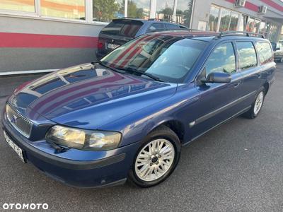 Volvo V70 2.4