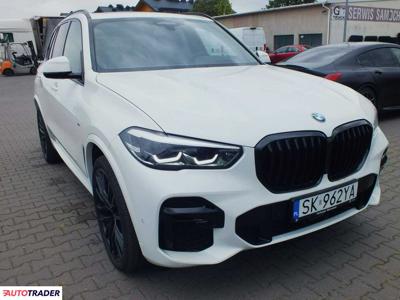 BMW X5 3.0 diesel 286 KM 2022r. (Komorniki)