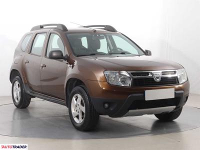 Dacia Duster 1.6 103 KM 2011r. (Piaseczno)