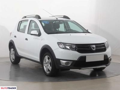 Dacia Sandero 0.9 88 KM 2014r. (Piaseczno)