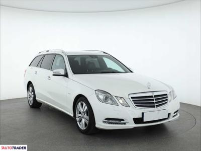 Mercedes E-klasa 2.1 134 KM 2012r. (Piaseczno)