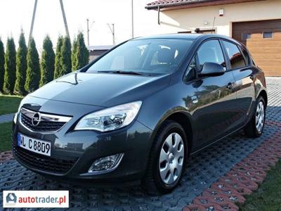 Opel Astra 1.6 115 KM 2012r. (Radom)