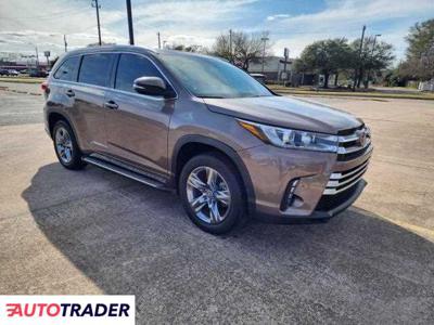 Toyota Highlander 3.0 benzyna 2019r. (HOUSTON)