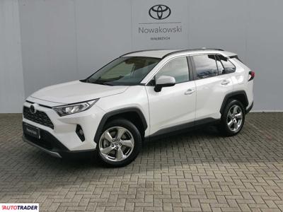 Toyota RAV 4 2.0 benzyna 173 KM 2020r. (Wałbrzych)