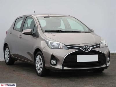 Toyota Yaris 1.3 97 KM 2014r. (Piaseczno)