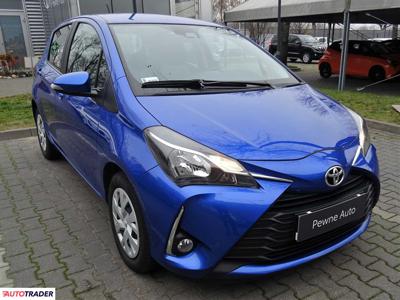 Toyota Yaris 1.5 benzyna 111 KM 2020r. (Warszawa)