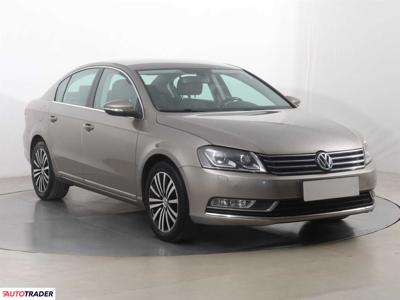 Volkswagen Passat 2.0 138 KM 2013r. (Piaseczno)