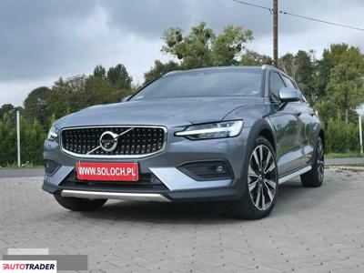 Volvo V60 2.0 benzyna 250 KM 2020r. (Goczałkowice-Zdrój)