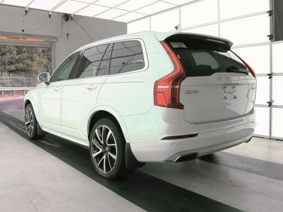 Volvo XC 90 Momentum hybryda 7os.