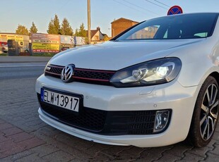 2.0GTI 210KM Adidas Grzane fotele Klimatronik Nawigacja Bixenon