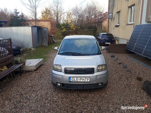 Audi.a2 . TDI długie opłaty buda aluminium