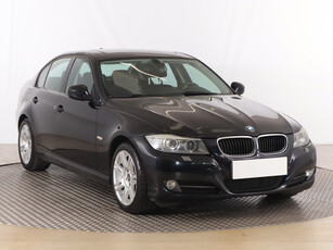 BMW 3 2011 320 i 247263km Sedan