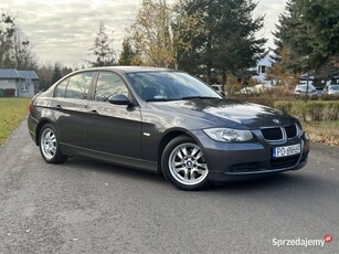 BMW E90 320D 163 km M47 navi, sporty